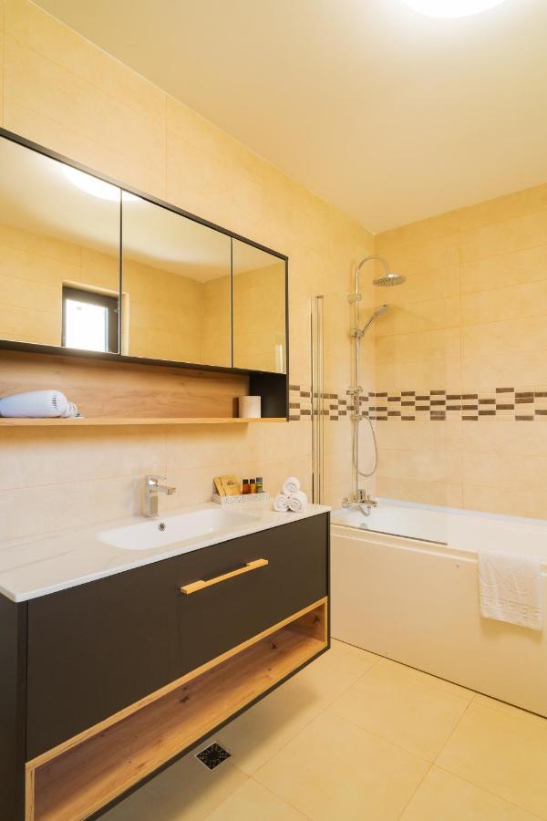 Ndl Apartments Cluj-Napoca Eksteriør bilde